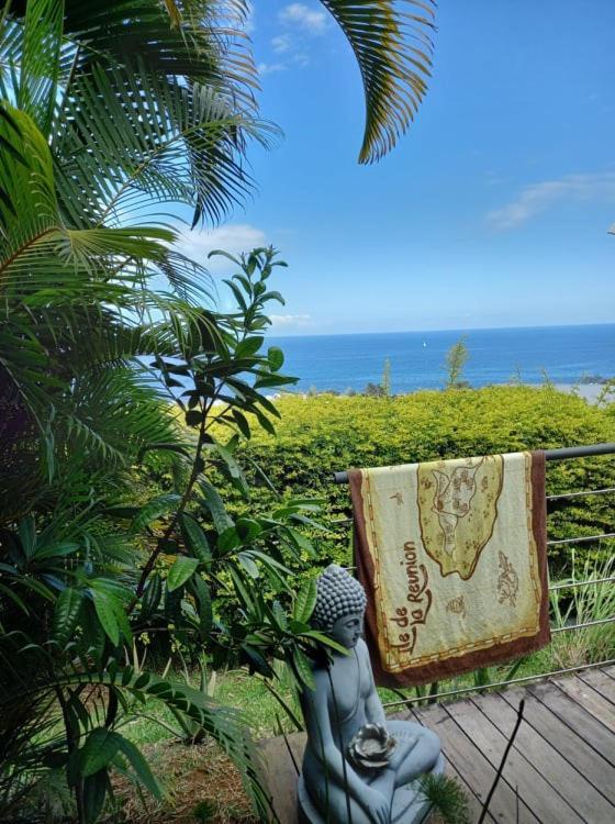 Suite Indigo Jacuzzi Prive Piscine Vue Mer Acces Cuisine Laverie Saint Pierre Luaran gambar