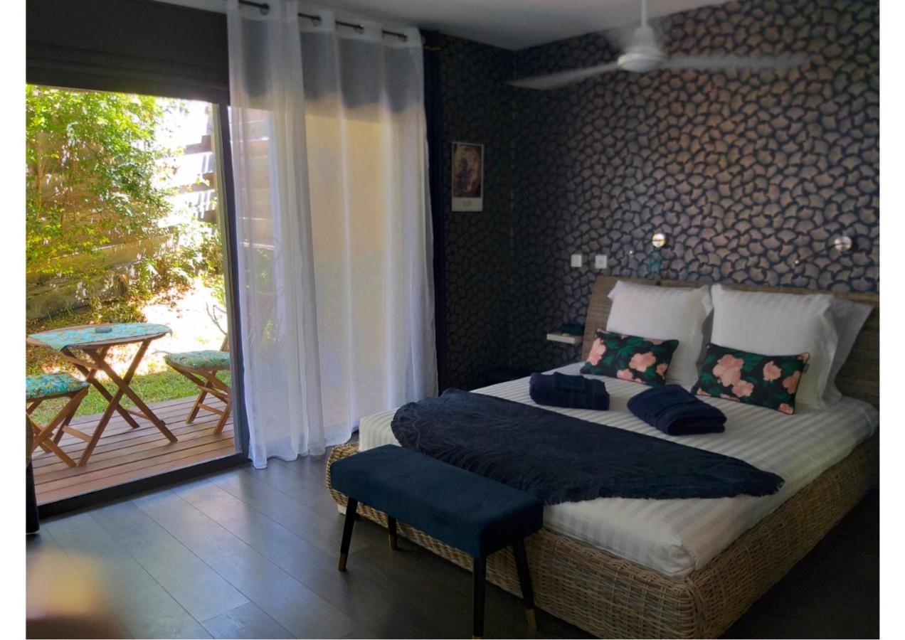 Suite Indigo Jacuzzi Prive Piscine Vue Mer Acces Cuisine Laverie Saint Pierre Luaran gambar